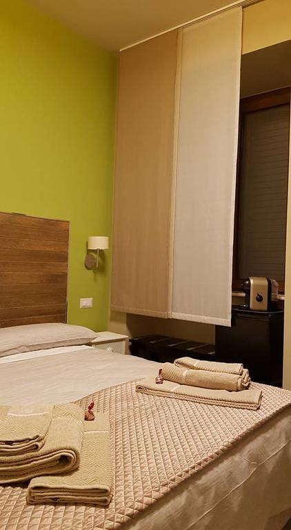 B&B Via Veneto Crotone Zewnętrze zdjęcie